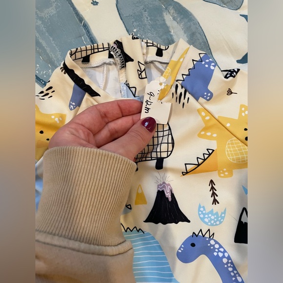 Baby swimsuit - Picture 2 of 2